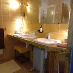 Location Meublé De Tourisme La Rose Des Fables 4*